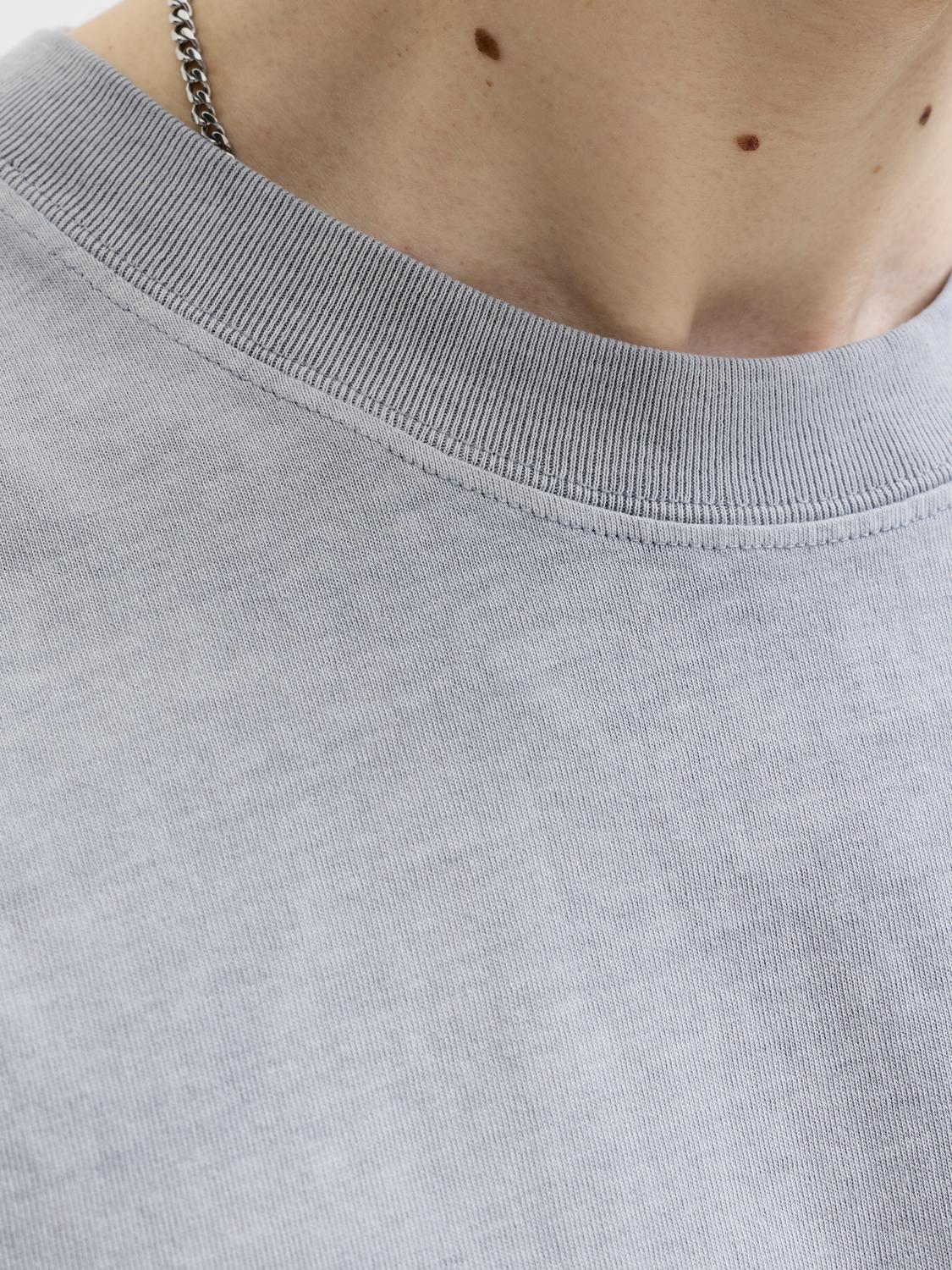 model_shot-detail